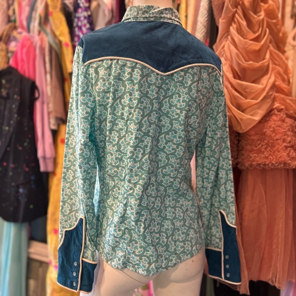 Vintage Blue Western Snap Down - Picture 8 of 11